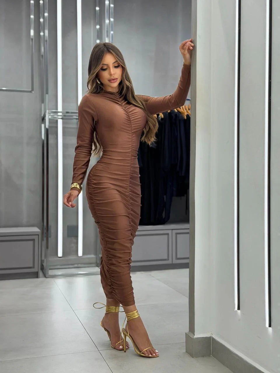 Vestido Midi Valerie - Marrom